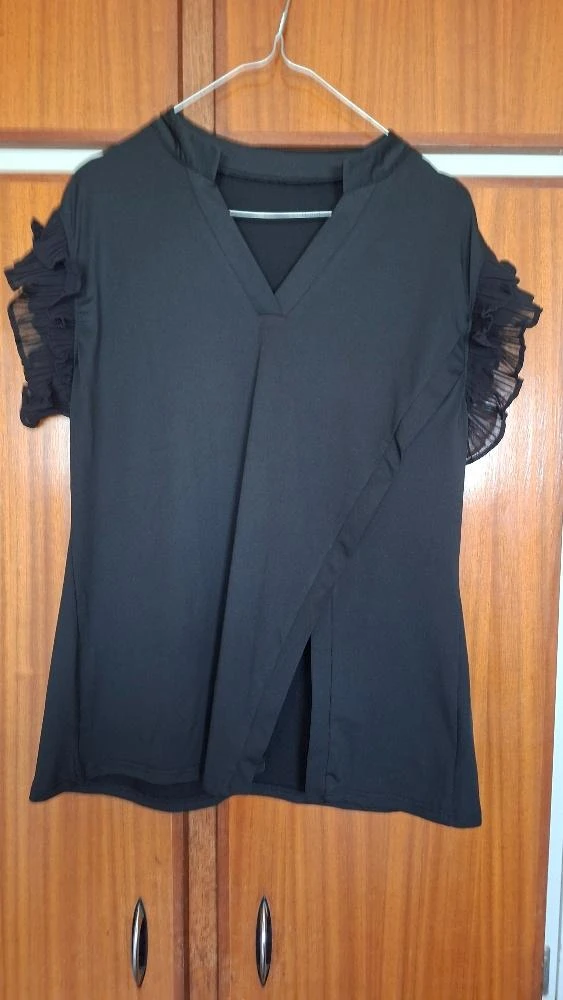 Mooi shirtje - toffe details - zwart - maat XL